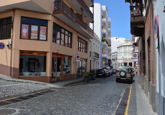 Sacan a licitación obras de urbanización en C/ Anselmo Pérez de Brito, en Santa Cruz