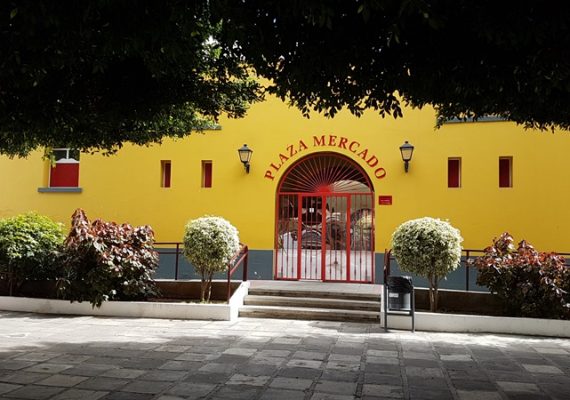 El Ayuntamiento de Los Llanos avanza en la remodelación del Mercado Municipal